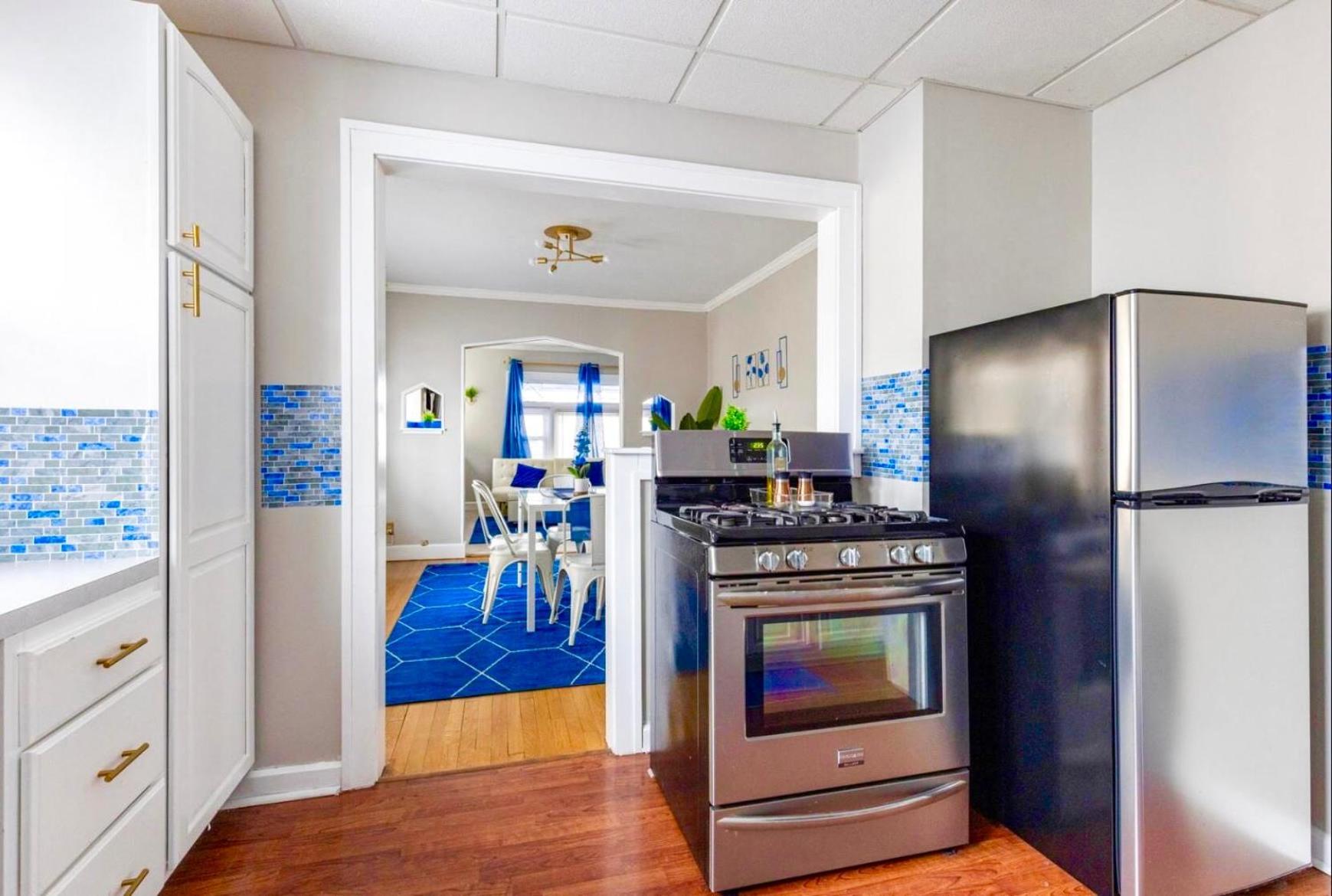 The Sapphire Haven - Your Old Brooklyn Oasis Awaits Families, Couples, Business Travelers Near Downtown With Parking, 300 Mb Wifi & Self Check-In Cleveland Kültér fotó