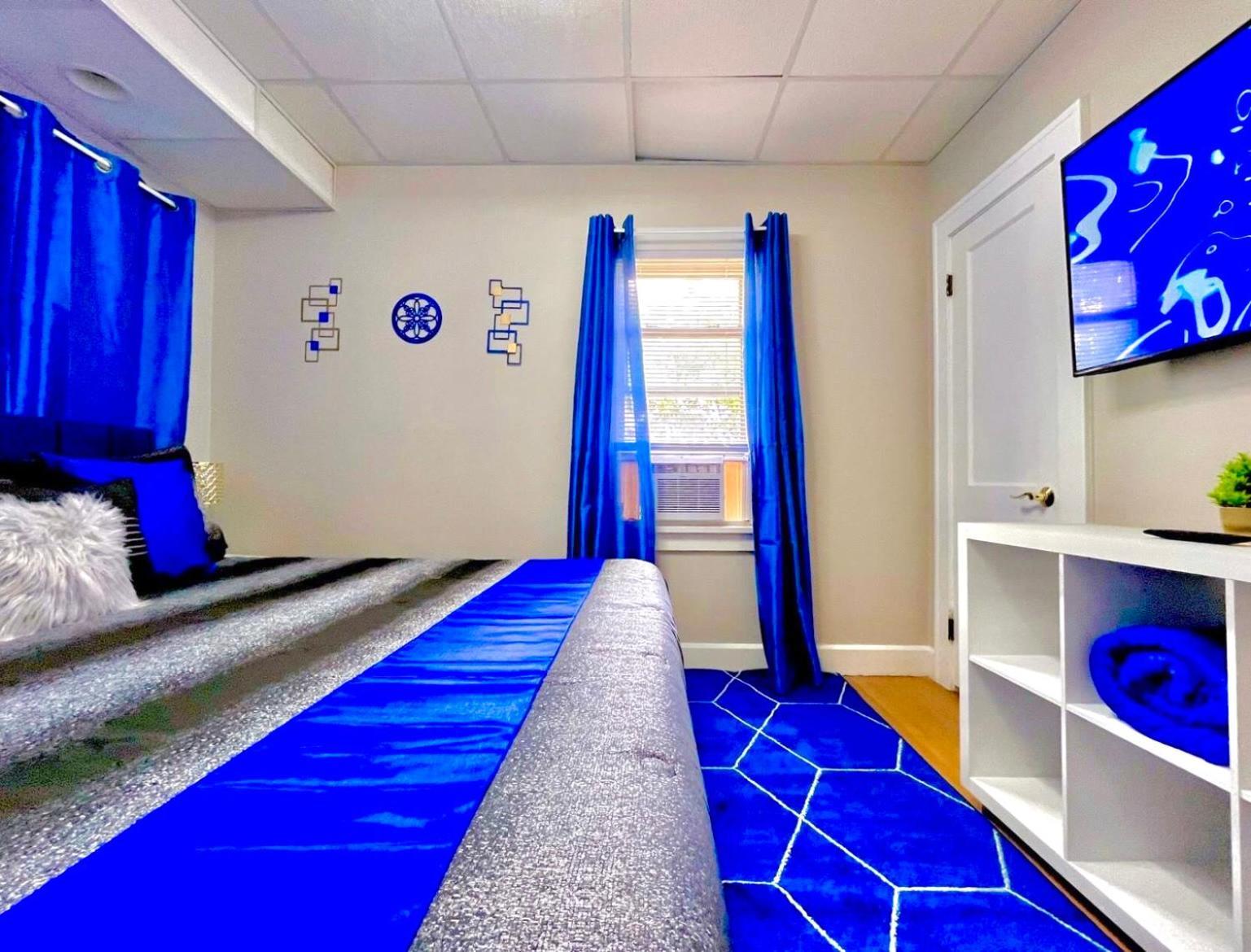 The Sapphire Haven - Your Old Brooklyn Oasis Awaits Families, Couples, Business Travelers Near Downtown With Parking, 300 Mb Wifi & Self Check-In Cleveland Kültér fotó