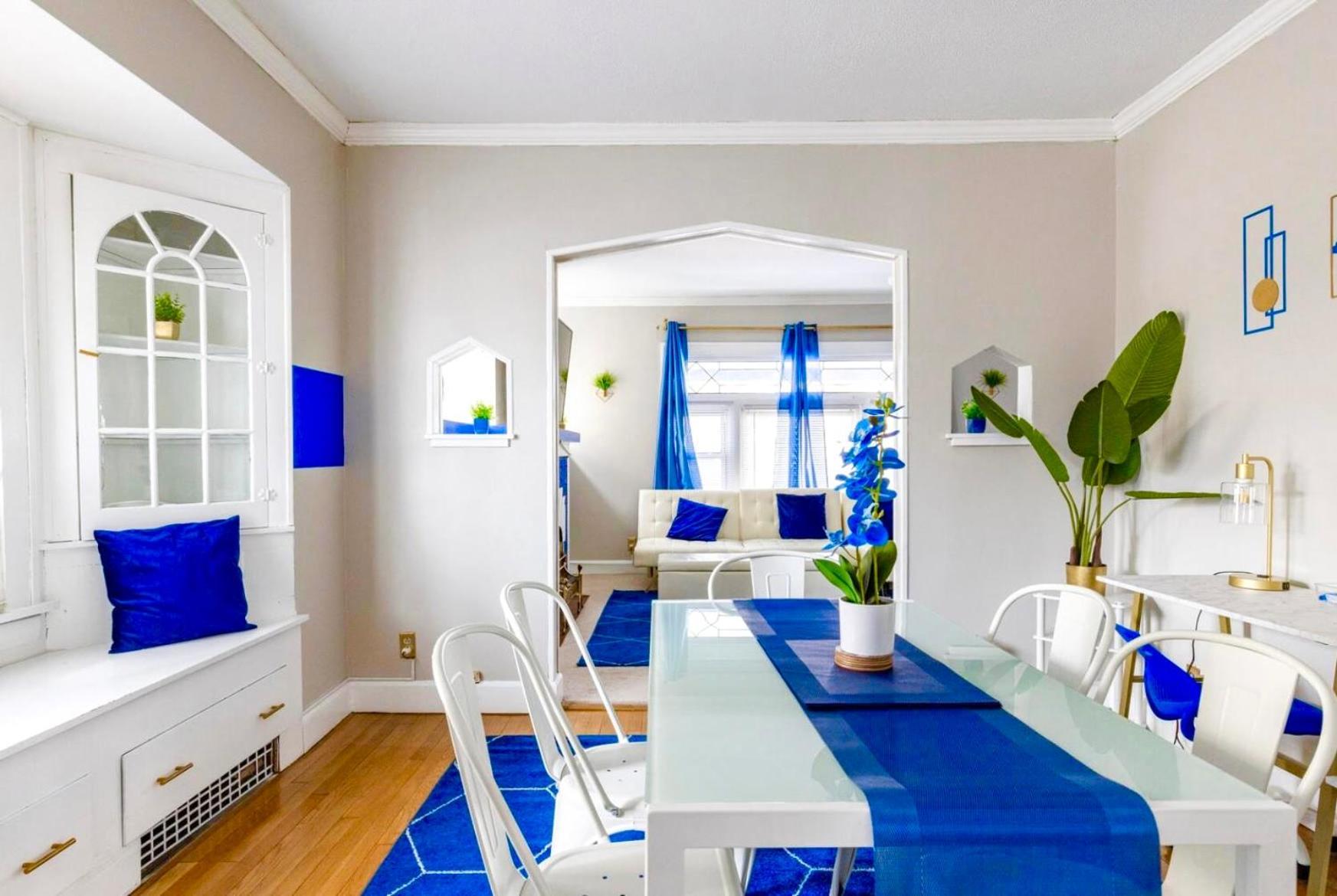 The Sapphire Haven - Your Old Brooklyn Oasis Awaits Families, Couples, Business Travelers Near Downtown With Parking, 300 Mb Wifi & Self Check-In Cleveland Kültér fotó