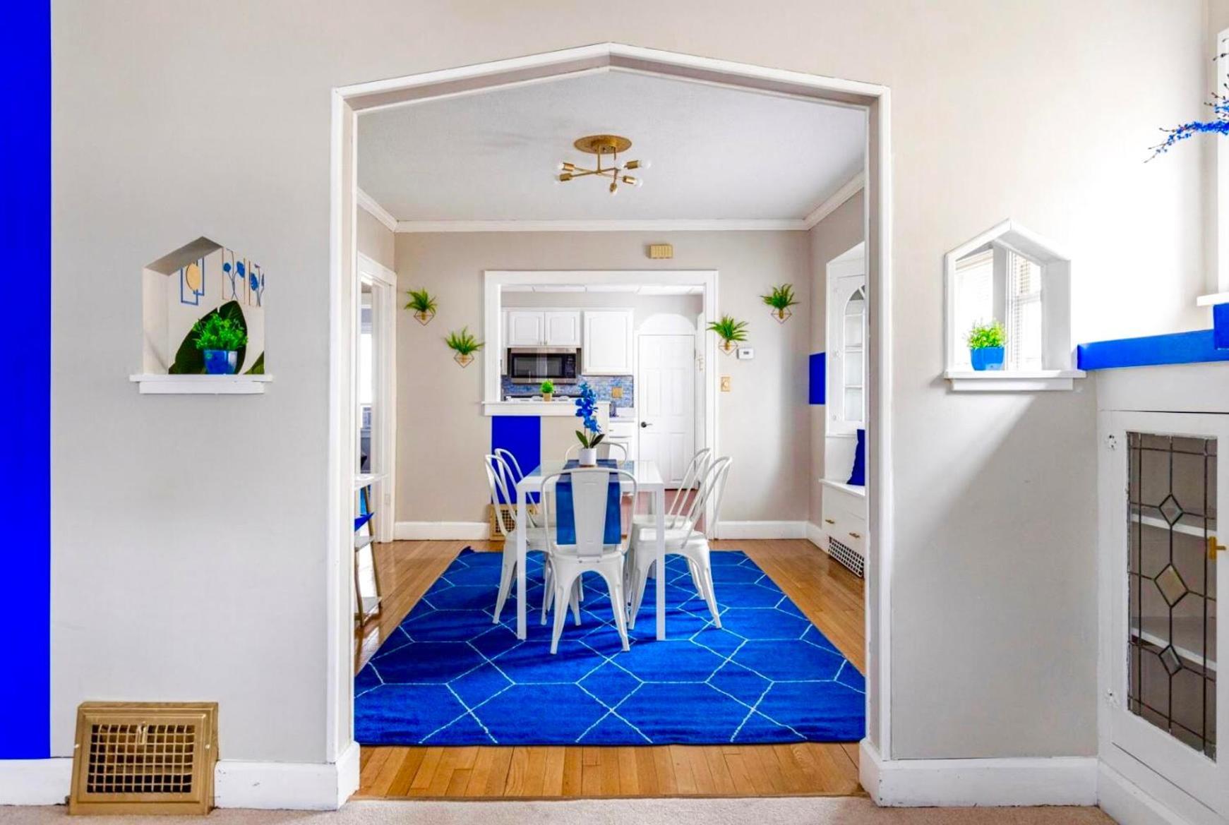 The Sapphire Haven - Your Old Brooklyn Oasis Awaits Families, Couples, Business Travelers Near Downtown With Parking, 300 Mb Wifi & Self Check-In Cleveland Kültér fotó