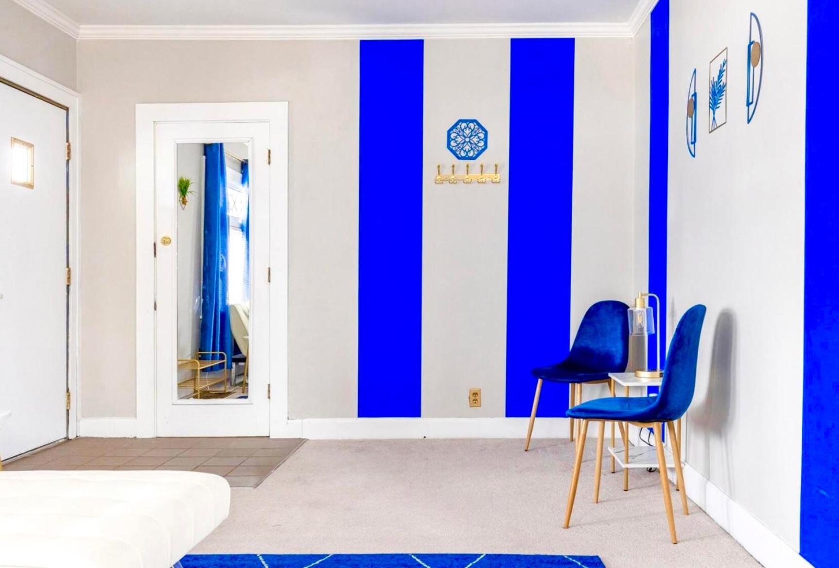 The Sapphire Haven - Your Old Brooklyn Oasis Awaits Families, Couples, Business Travelers Near Downtown With Parking, 300 Mb Wifi & Self Check-In Cleveland Kültér fotó